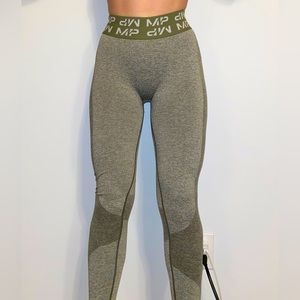 Myprotein MP Women’s Curve Leggings Green